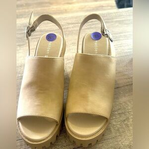 Madden Girl Heels Brand New in Box size 8.5